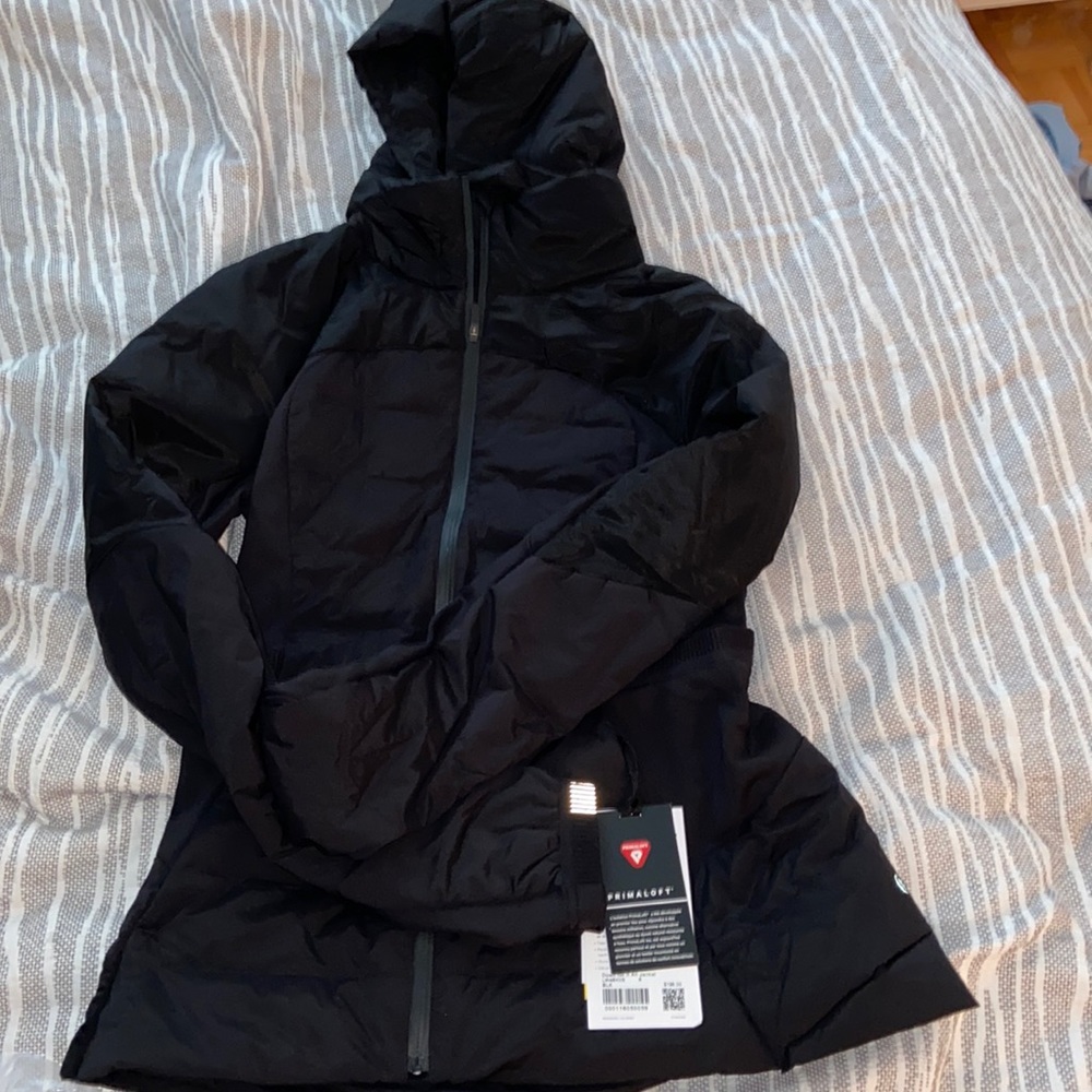 Lululemon down for it all jacket size 8